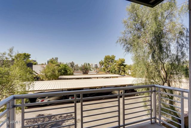 914 E OSBORN Road 210, Phoenix, AZ 85014