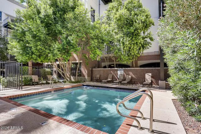 914 E OSBORN Road 210, Phoenix, AZ 85014