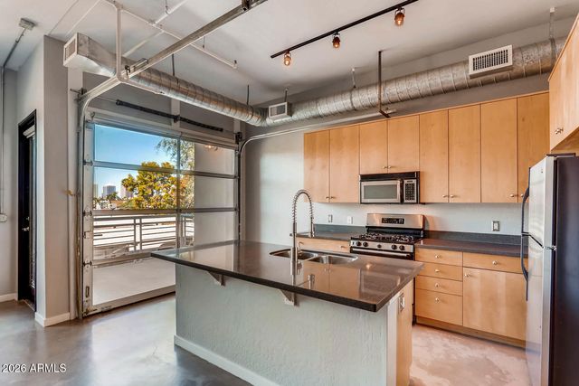 914 E OSBORN Road 210, Phoenix, AZ 85014
