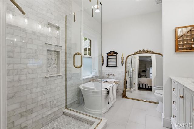 513 Hollywood Place, Webster Groves, MO 63119