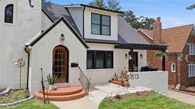 513 Hollywood Place, Webster Groves, MO 63119