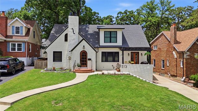 513 Hollywood Place, Webster Groves, MO 63119