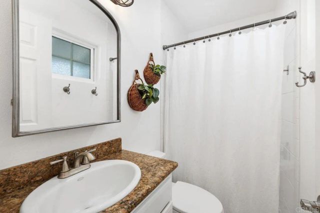 6849 Ballinger Avenue, San Diego, CA 92119