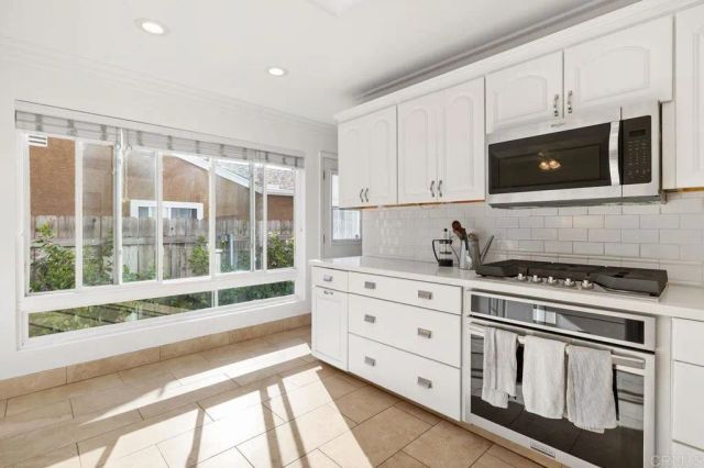 6849 Ballinger Avenue, San Diego, CA 92119