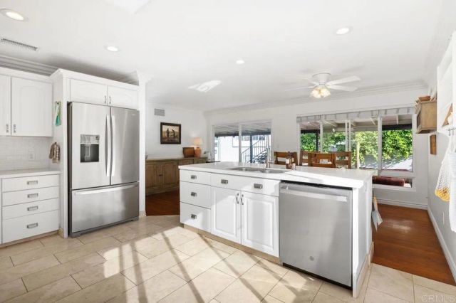 6849 Ballinger Avenue, San Diego, CA 92119