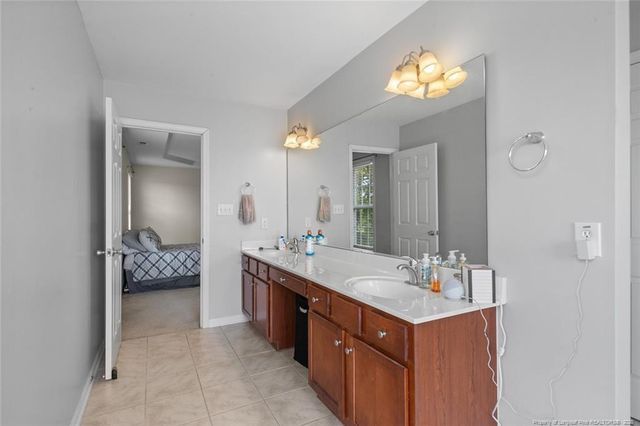 625 Fairfield Circle, Raeford, NC 28376