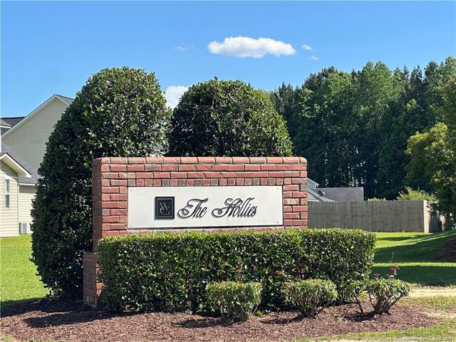 625 Fairfield Circle, Raeford, NC 28376