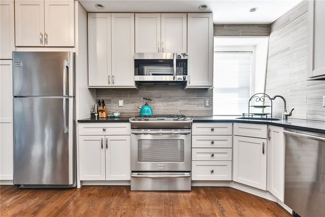 453 Angell Street, Providence, RI 02906