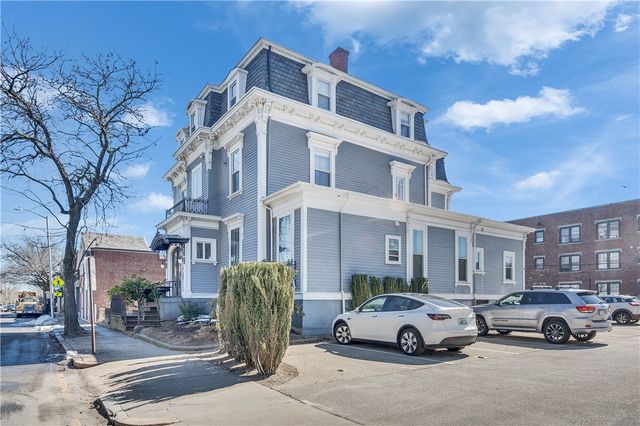 453 Angell Street, Providence, RI 02906