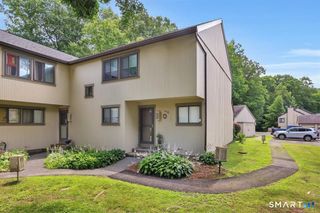 10 Summit Court 10, Woodbury, CT 06798
