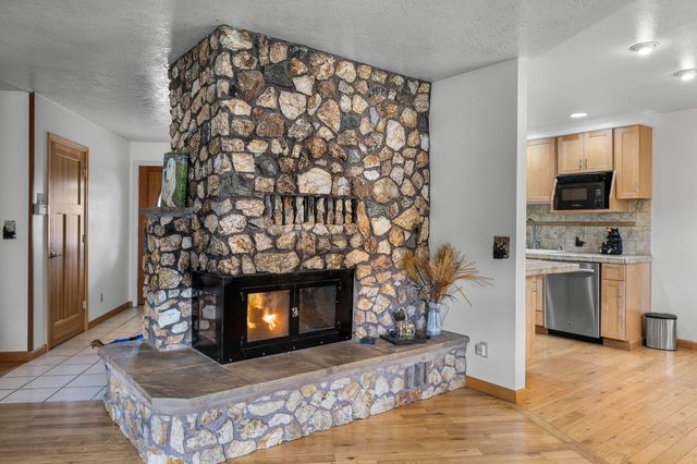 312 Edgewood Drive, Canyon City, OR 97820