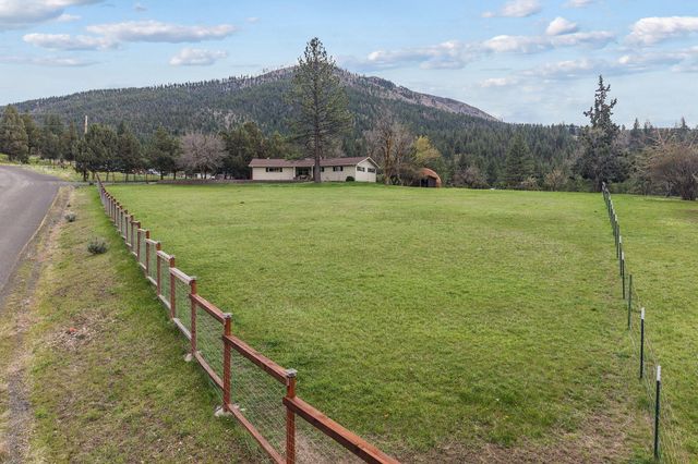312 Edgewood Drive, Canyon City, OR 97820