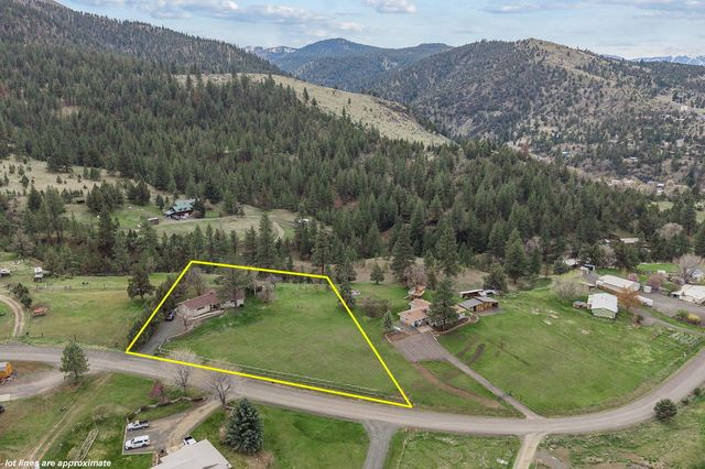 312 Edgewood Drive, Canyon City, OR 97820