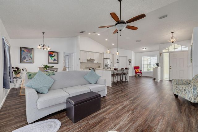 1472 BAY VIEW STREET, Tarpon Springs, FL 34689