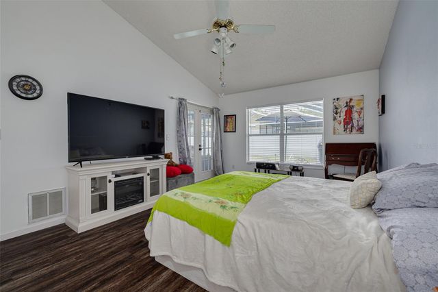 1472 BAY VIEW STREET, Tarpon Springs, FL 34689