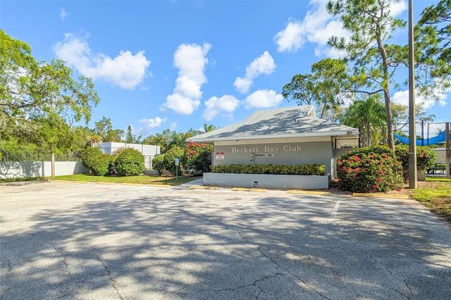 1472 BAY VIEW STREET, Tarpon Springs, FL 34689