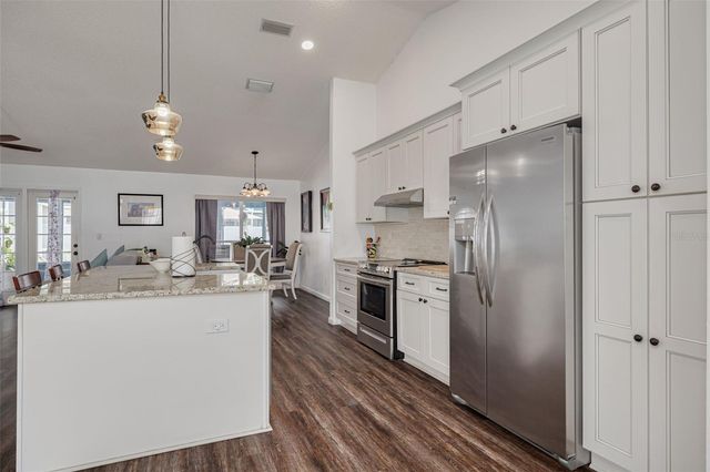 1472 BAY VIEW STREET, Tarpon Springs, FL 34689