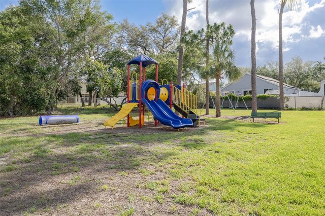 1472 BAY VIEW STREET, Tarpon Springs, FL 34689