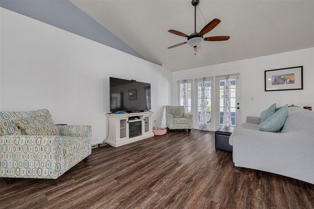 1472 BAY VIEW STREET, Tarpon Springs, FL 34689