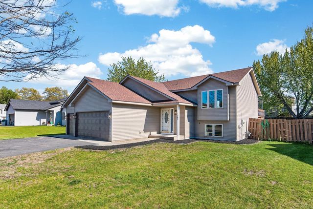 303 Elm Street SW, Isanti, MN 55040