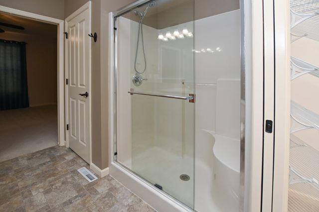 3023 Stone Creek Court, Marion, IA 52302