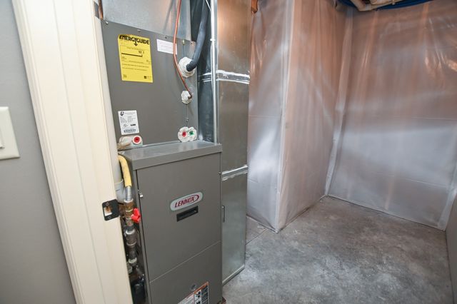 3023 Stone Creek Court, Marion, IA 52302