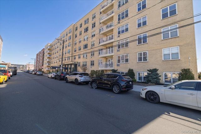 700 Shore Road 7X, Long Beach, NY 11561