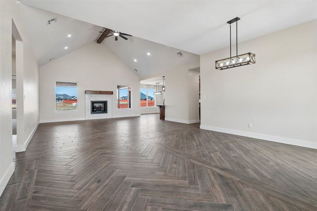 12065 Bighorn Ln, Elgin, OK 73538