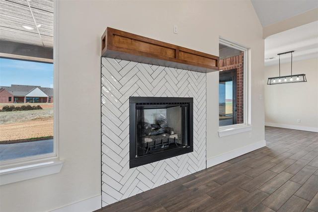 12065 Bighorn Ln, Elgin, OK 73538