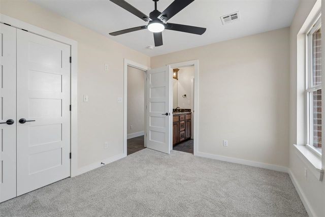 12065 Bighorn Ln, Elgin, OK 73538