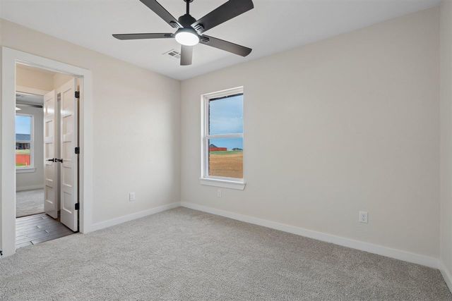 12065 Bighorn Ln, Elgin, OK 73538