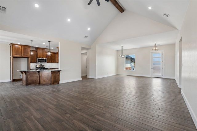 12065 Bighorn Ln, Elgin, OK 73538