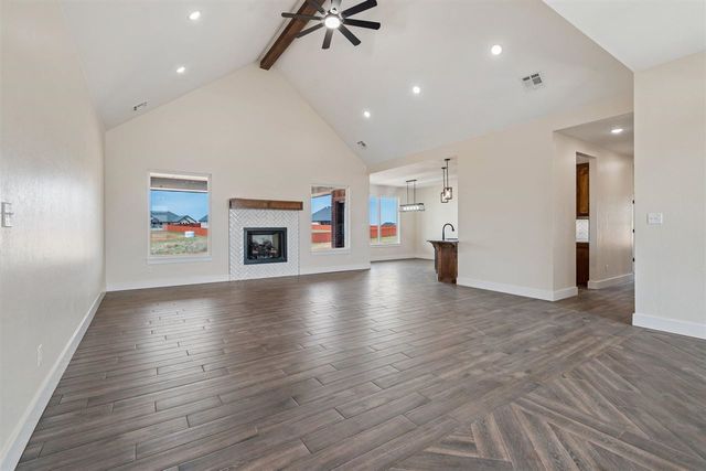 12065 Bighorn Ln, Elgin, OK 73538