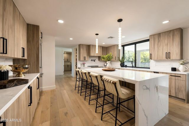 8901 N 80TH Way, Scottsdale, AZ 85258