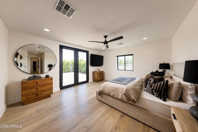 8901 N 80TH Way, Scottsdale, AZ 85258