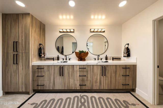 8901 N 80TH Way, Scottsdale, AZ 85258