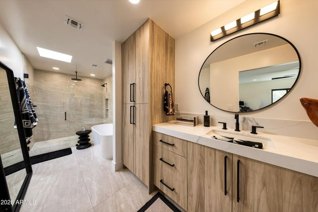 8901 N 80TH Way, Scottsdale, AZ 85258