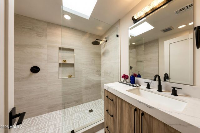 8901 N 80TH Way, Scottsdale, AZ 85258