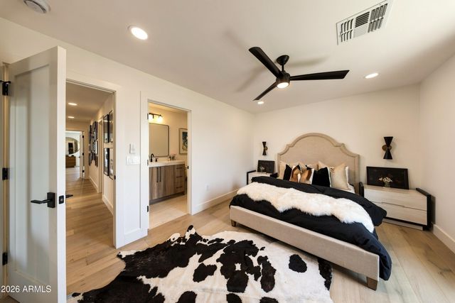 8901 N 80TH Way, Scottsdale, AZ 85258