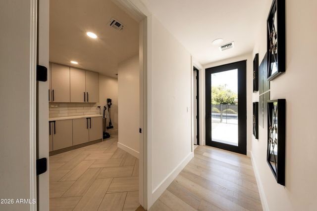 8901 N 80TH Way, Scottsdale, AZ 85258