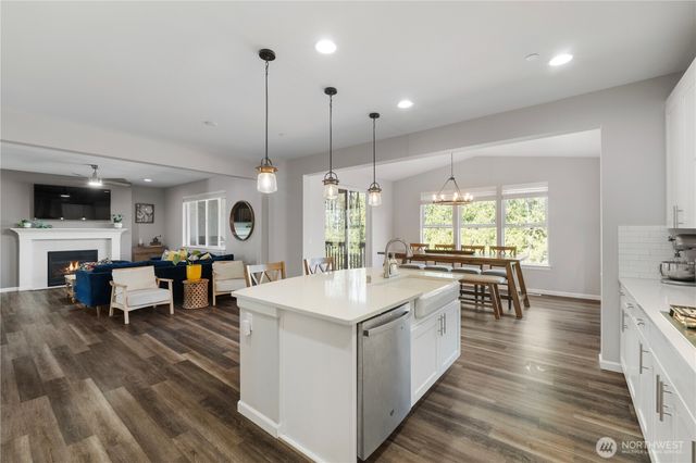 13419 196th Avenue E, Bonney Lake, WA 98391