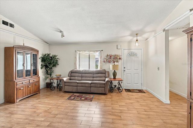 3240 AUTUMNWOOD TRAIL, Apopka, FL 32703