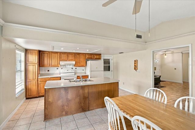 3240 AUTUMNWOOD TRAIL, Apopka, FL 32703
