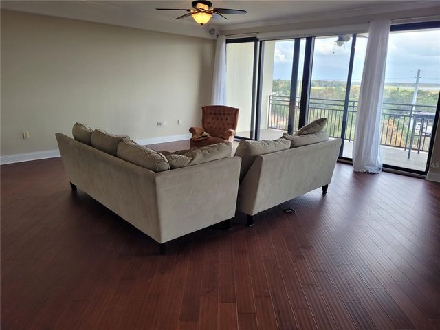 111 E MONUMENT AVENUE 706, Kissimmee, FL 34741