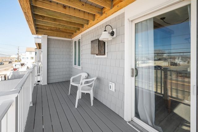 178 North End Blvd A, Salisbury, MA 01952