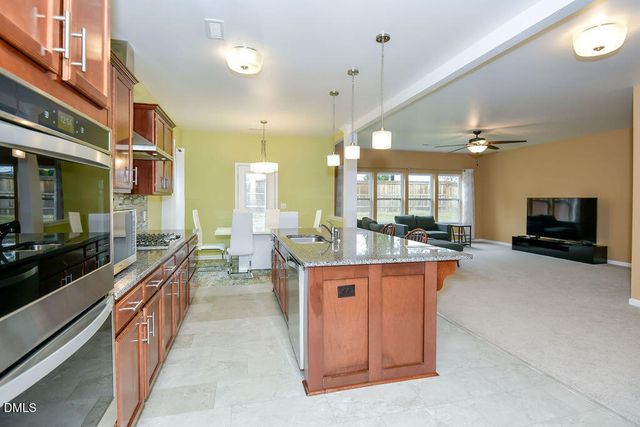 202 Michelangelo Place, Morrisville, NC 27560