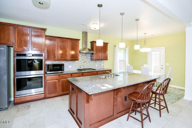 202 Michelangelo Place, Morrisville, NC 27560