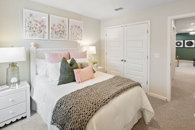 1024 Lionheart Drive, Hermitage, TN 37076