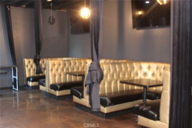 10612 S Prairie Avenue, Inglewood, CA 90303