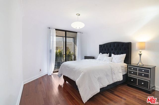 740 N Kings Road 320, West Hollywood, CA 90069